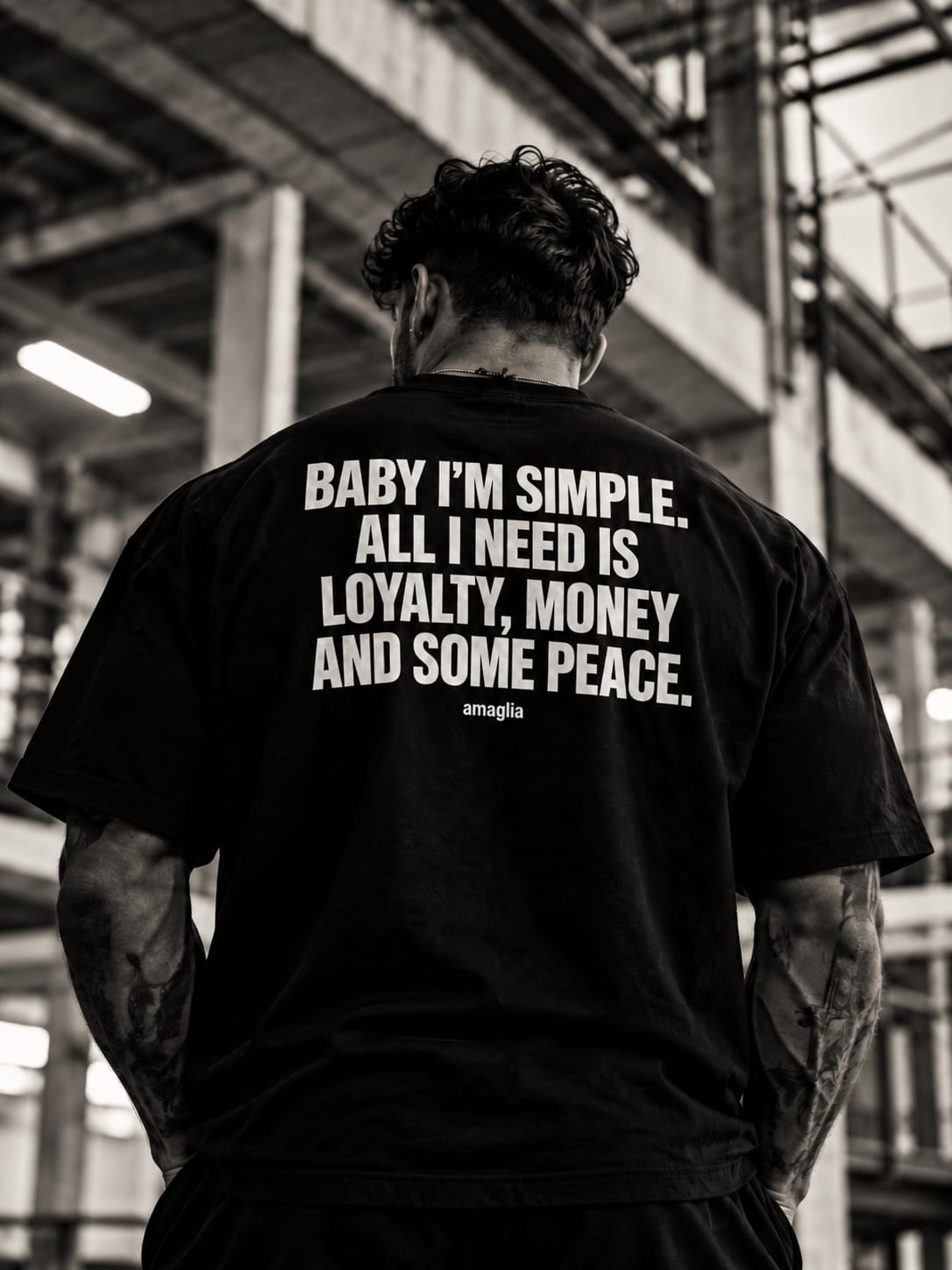 Loyalty Money Peace T-Shirt – Regular Fit & Oversize
