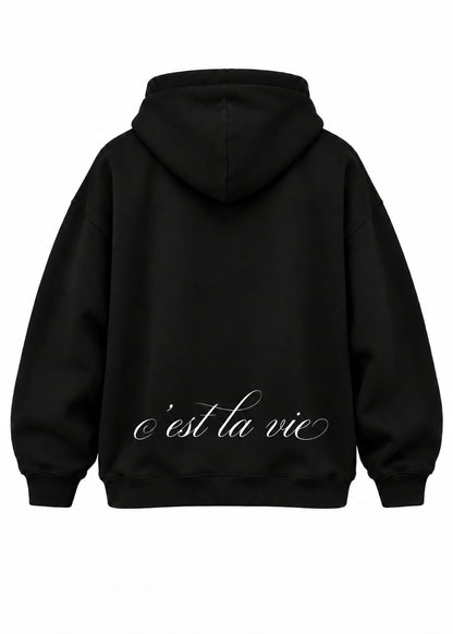 Oversized Hoodie Schwarz „C’est la vie“ – Minimal Streetwear
