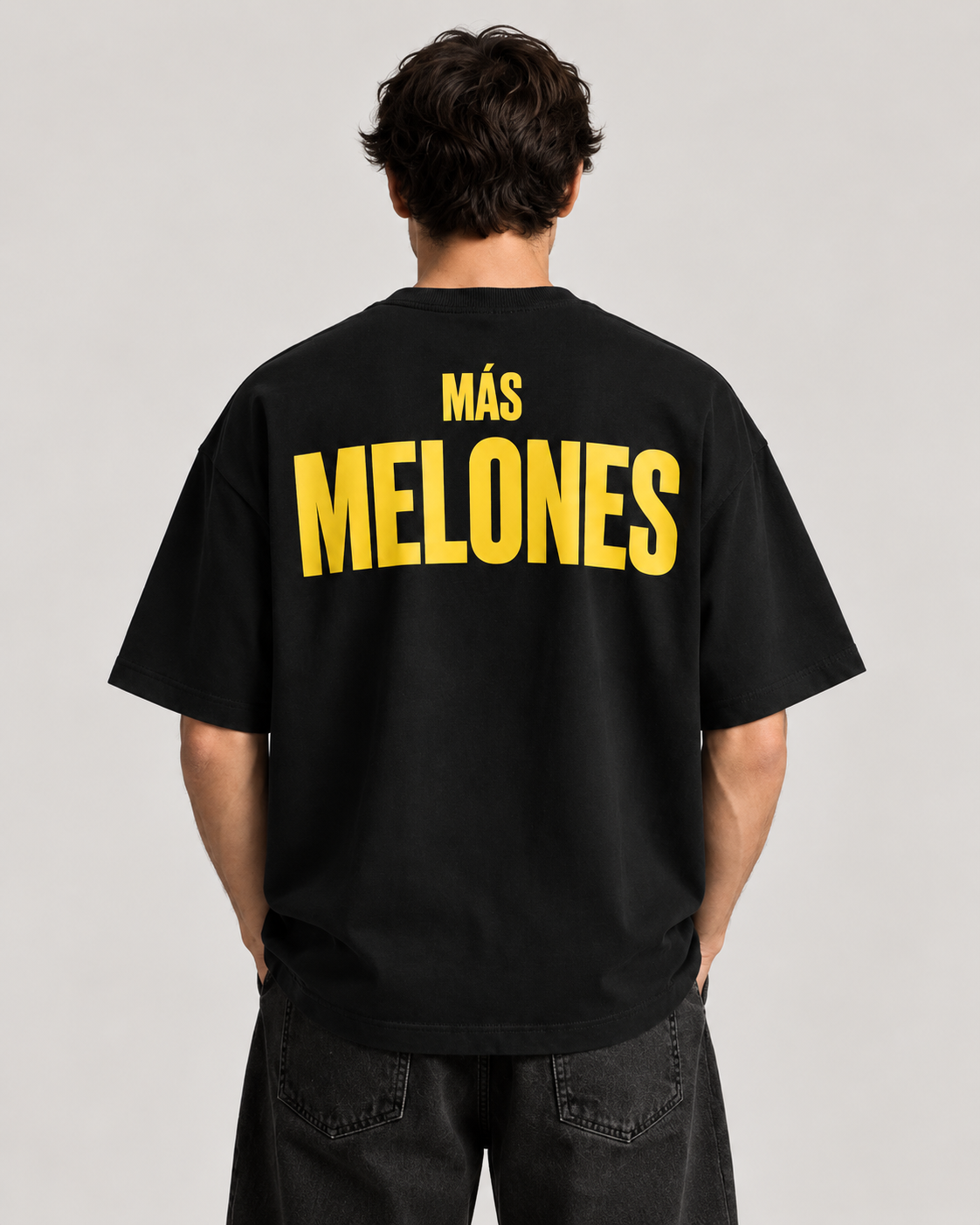 MÁS MELONES Oversized T-Shirt – Schwarz