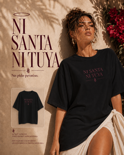 Ni Santa Ni Tuya Oversize T-Shirt